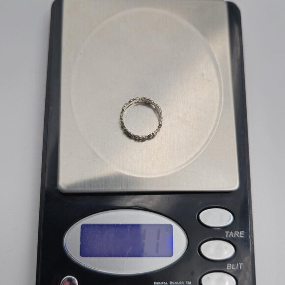 Size 2.75 Sterling Silver Dainty Flower Band Ring A3345 - Picture 7 of 7